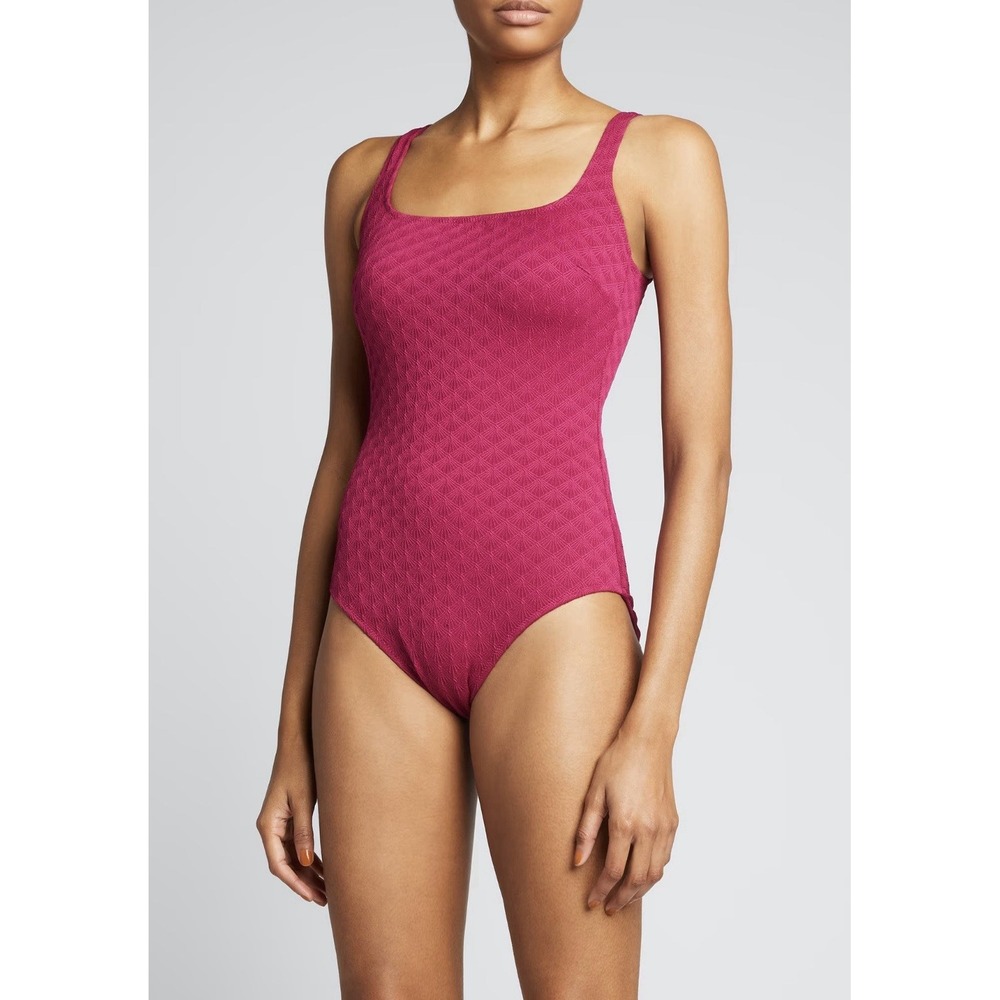Gottex Diamond in the Rough One Piece Swimsuit Size 6 Pink Tummy Control